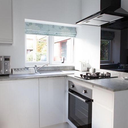 Elm Cottage Touring Park Whitegate  Buitenkant foto