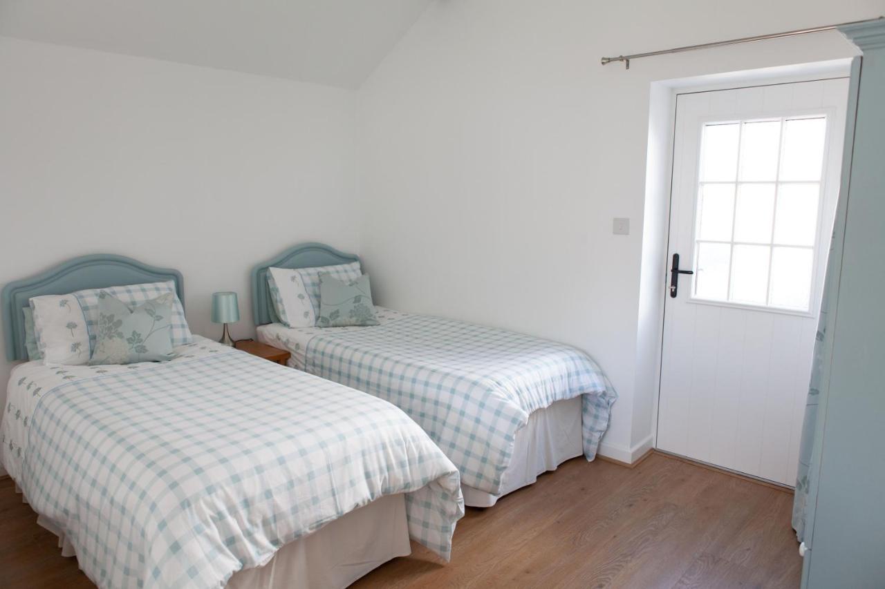 Elm Cottage Touring Park Whitegate  Buitenkant foto