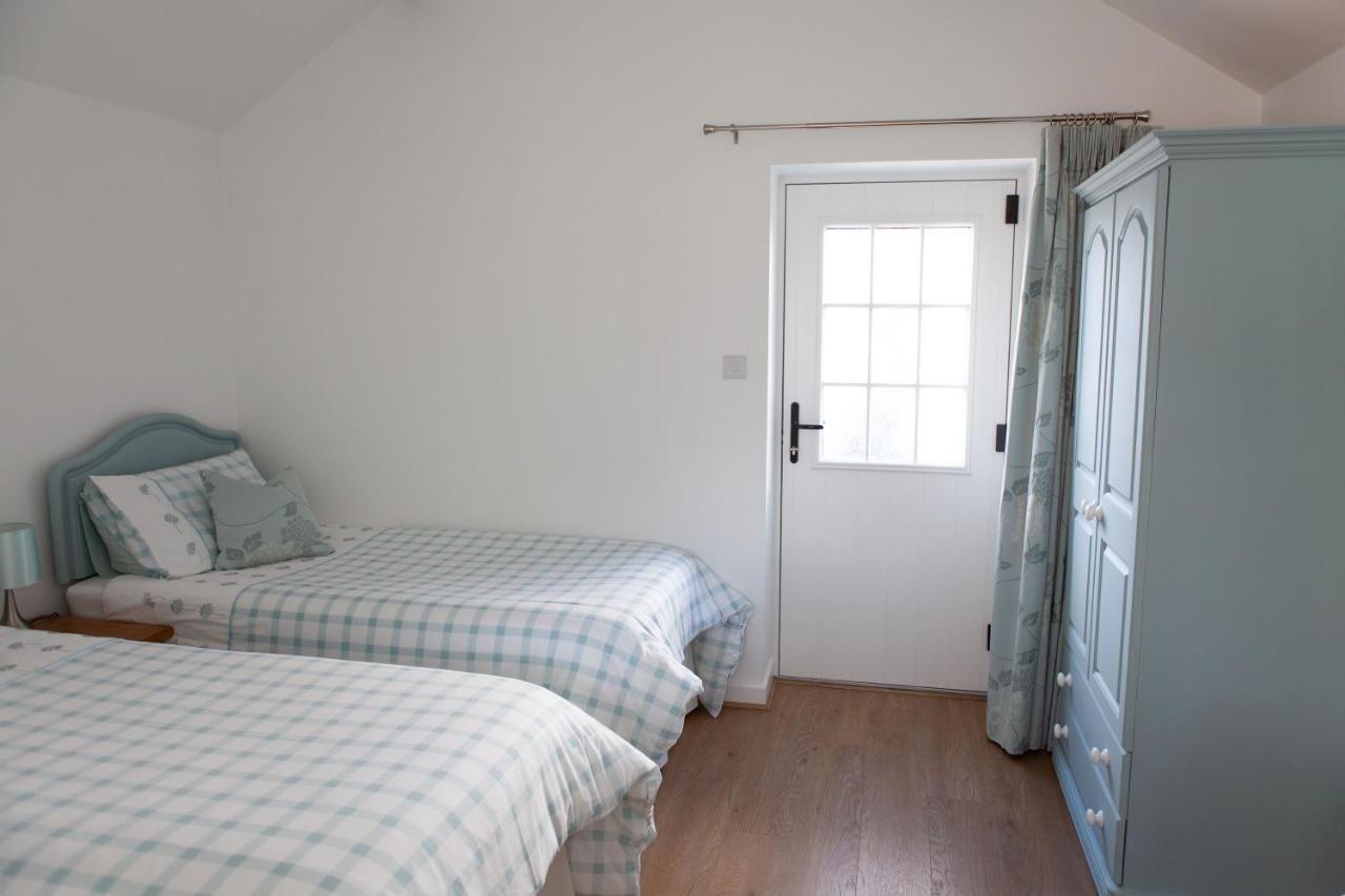 Elm Cottage Touring Park Whitegate  Buitenkant foto